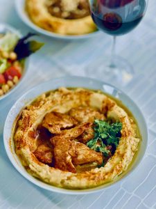 Supra Hummus. Hummus with Chicken